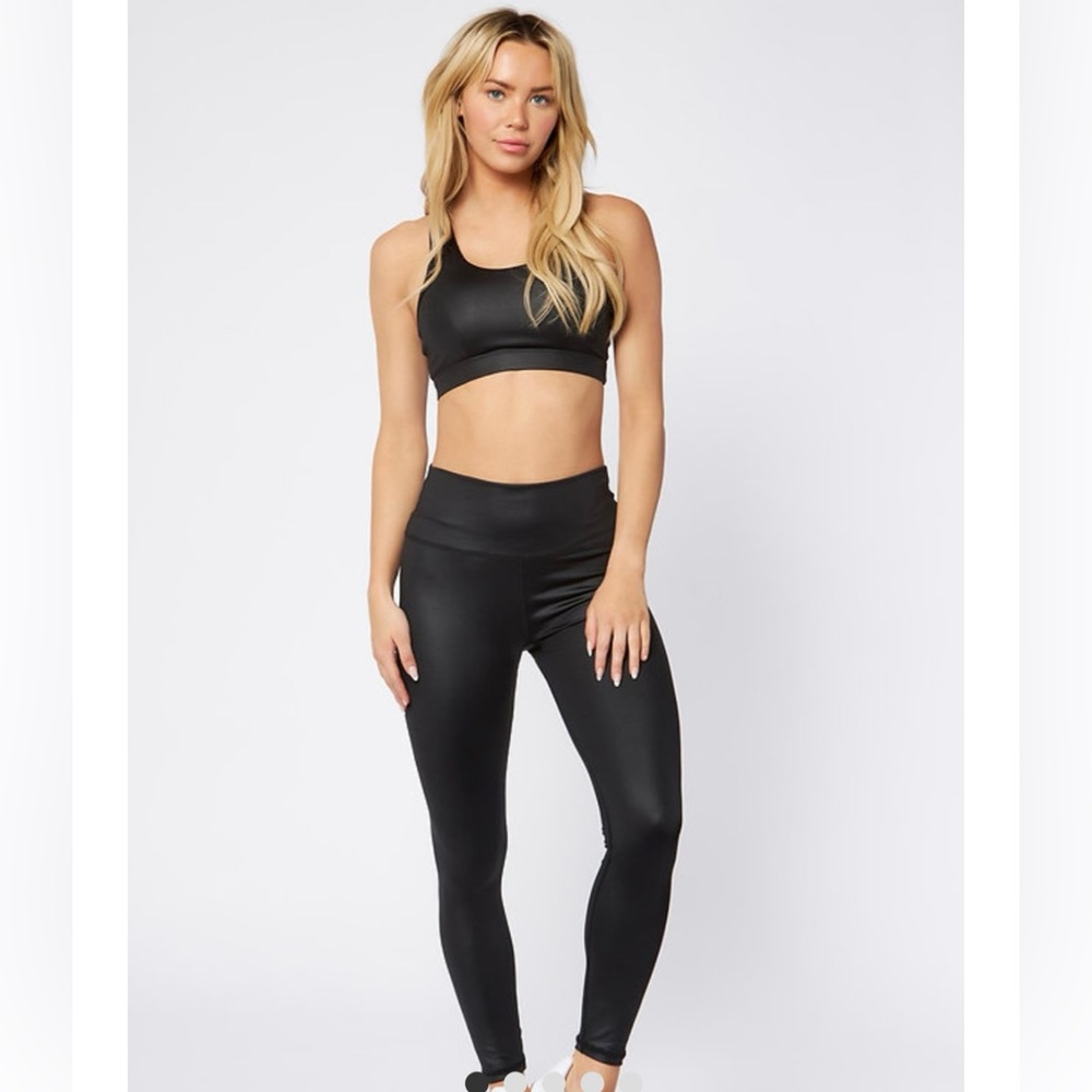 Scorpio Sol Women's black High-Waisted Leggings